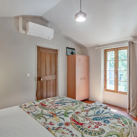 Maison Sumiane - Maison d hotes et locations avec piscine-2